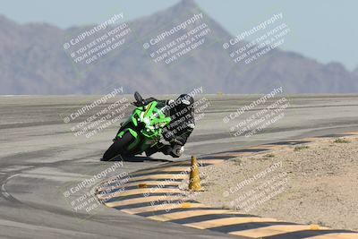 media/Oct-02-2025-Racers Edge (Thu) [[2c91cb6ab3]]/3-B Group/Session 4-Turn 12 (1pm)/